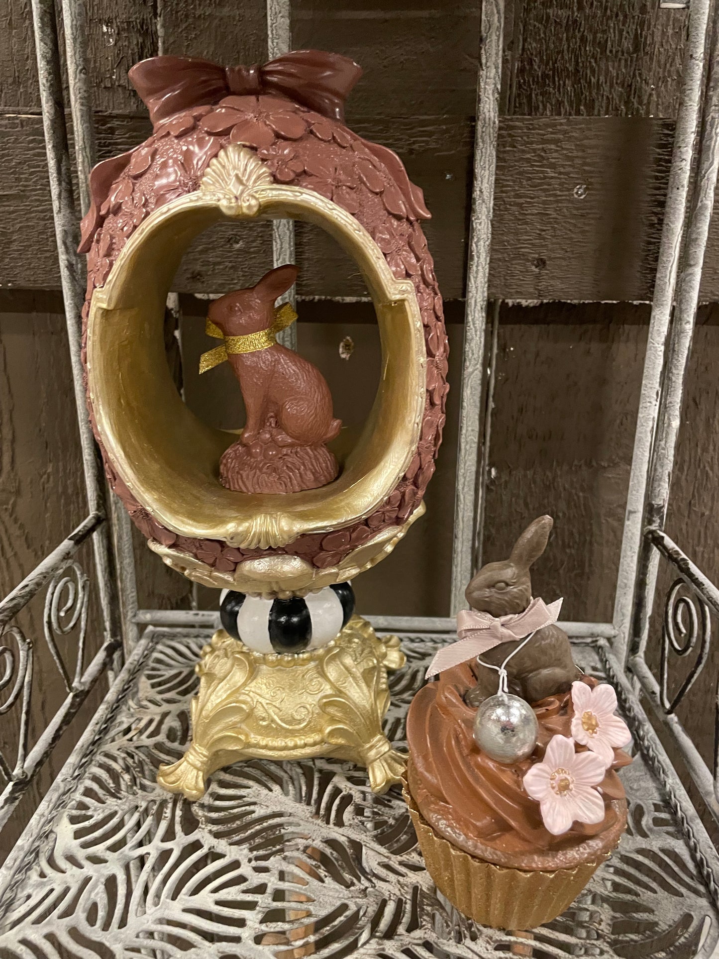 Paas collectie Clayre & Eef chocolade ei 16x14x30 cm