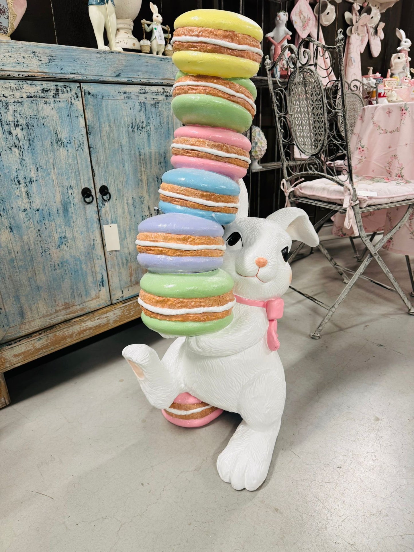 Paas collectie Clayre & Eef konijn met macarons  51x37x90 cm